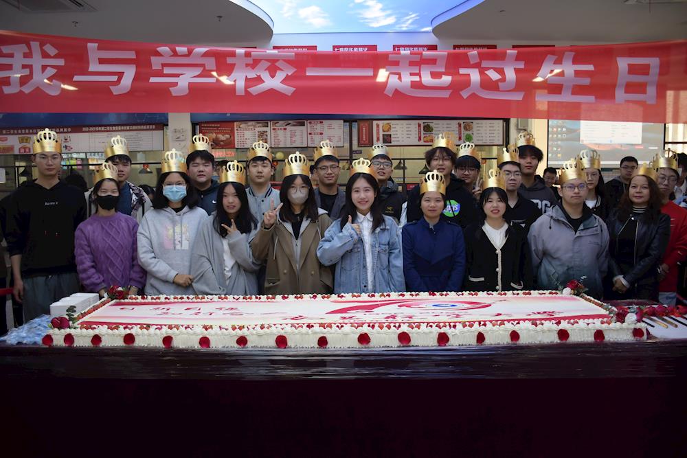 b015fa42ee1f4dbdb758ee565d7a07bc.jpg b015fa42ee1f4dbdb758ee565d7a07bc.jpg