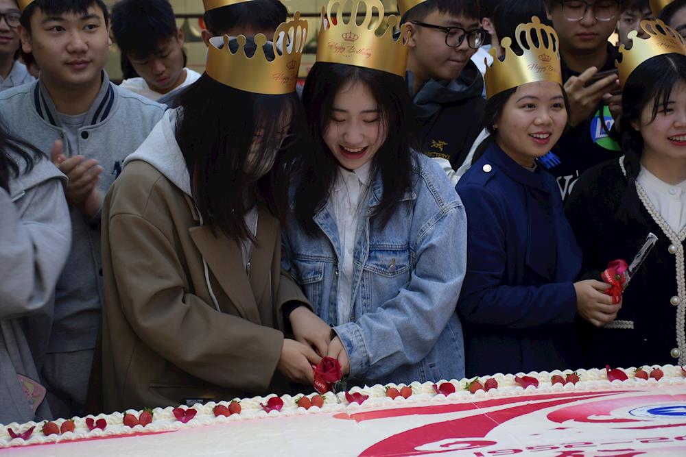 f3c44e9527b94fa9bd1d57f0ab88230d.jpg f3c44e9527b94fa9bd1d57f0ab88230d.jpg